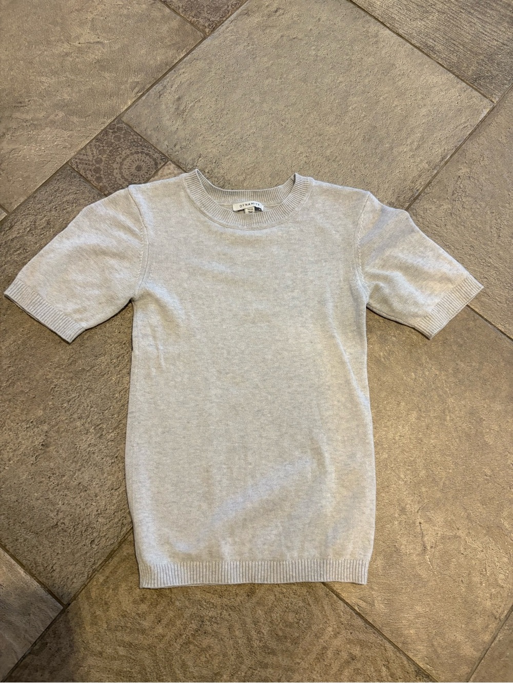 Dynamite Light Gray Crew Neck Short Sleeve Knit Top